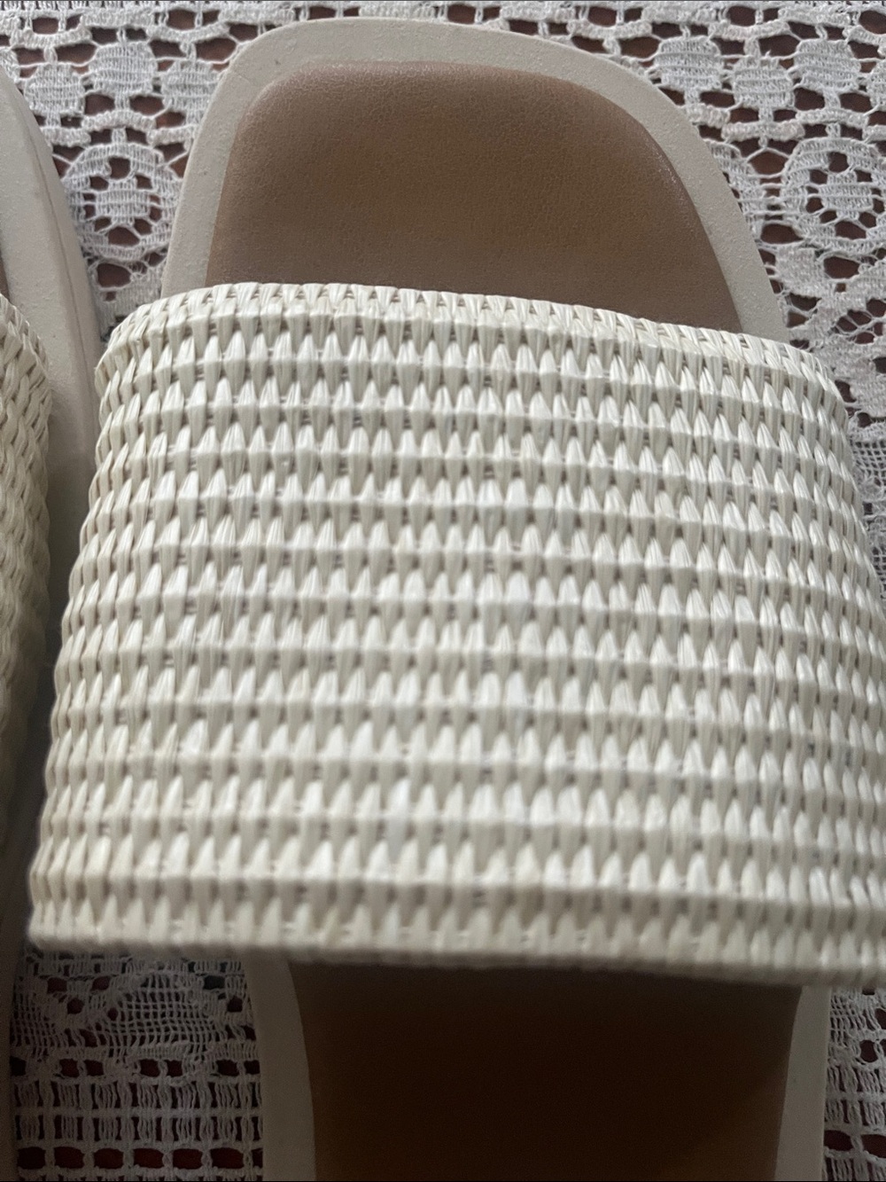 Steve Madden Cream Woven Slide Mules - Picture 4 of 9